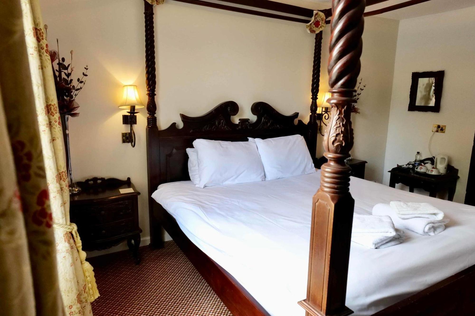 The Mary Arden Inn Stratford-upon-Avon Esterno foto