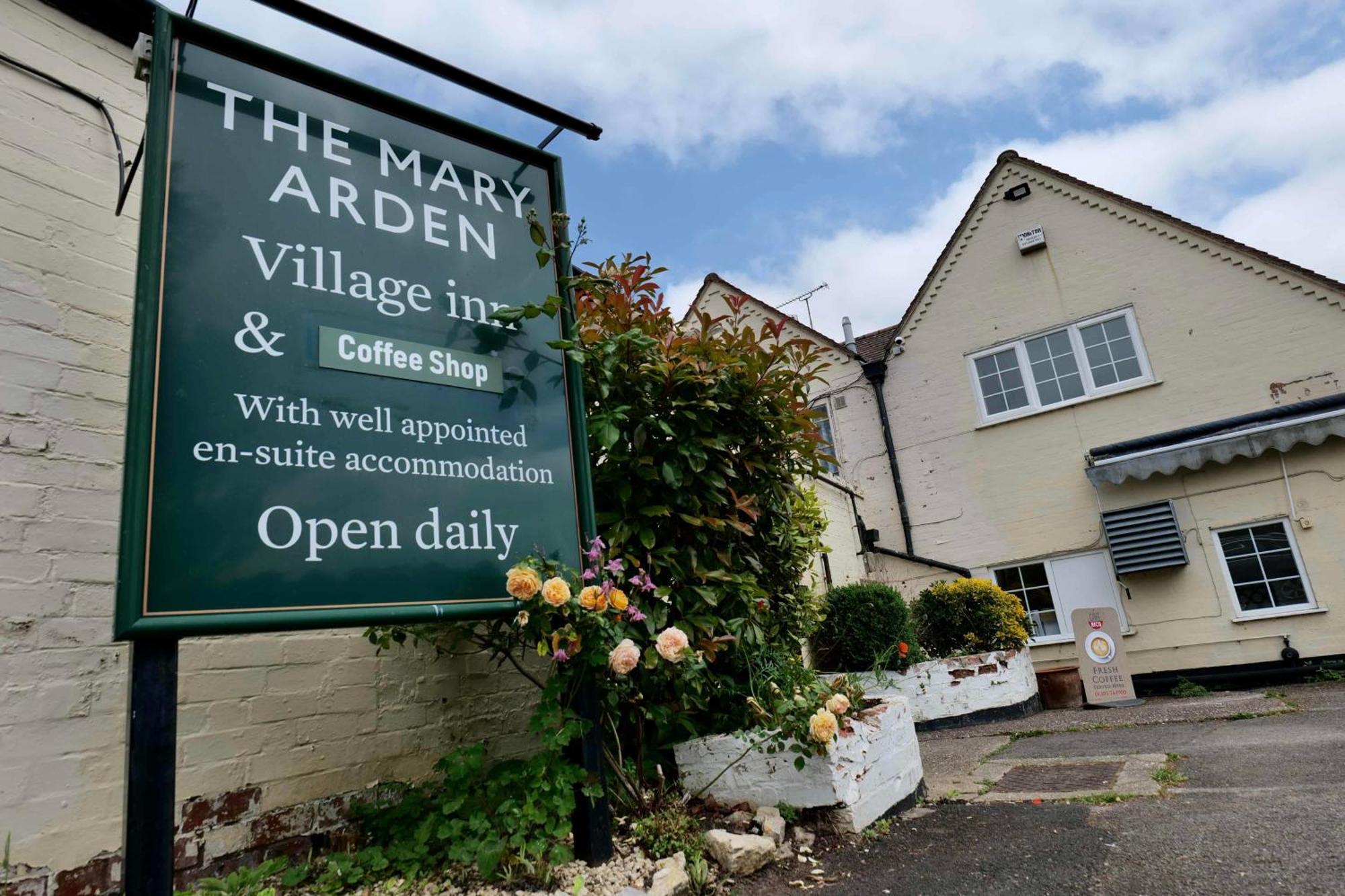 The Mary Arden Inn Stratford-upon-Avon Esterno foto